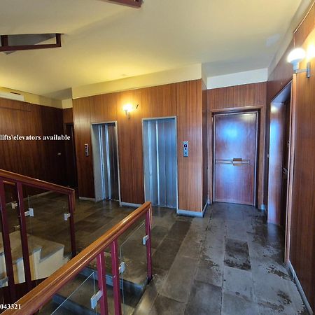 Front Beach Apartment - 3 Bedrooms Bari Luaran gambar